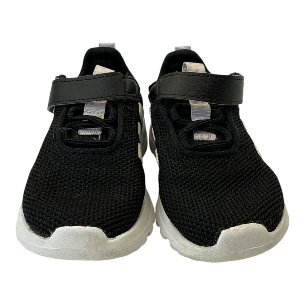 adidas Toddler Girl Racer TR23 Black and White Sneakers, Size 6T